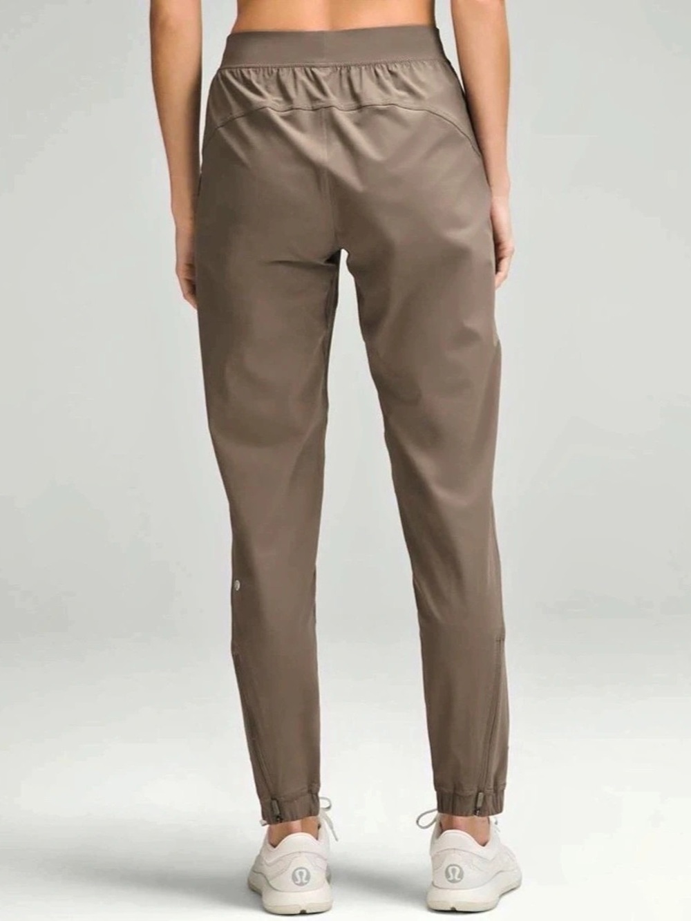 Lululemon Lululemon Adapted State High-Rise Jogger in Nomad (Tan/Brown)